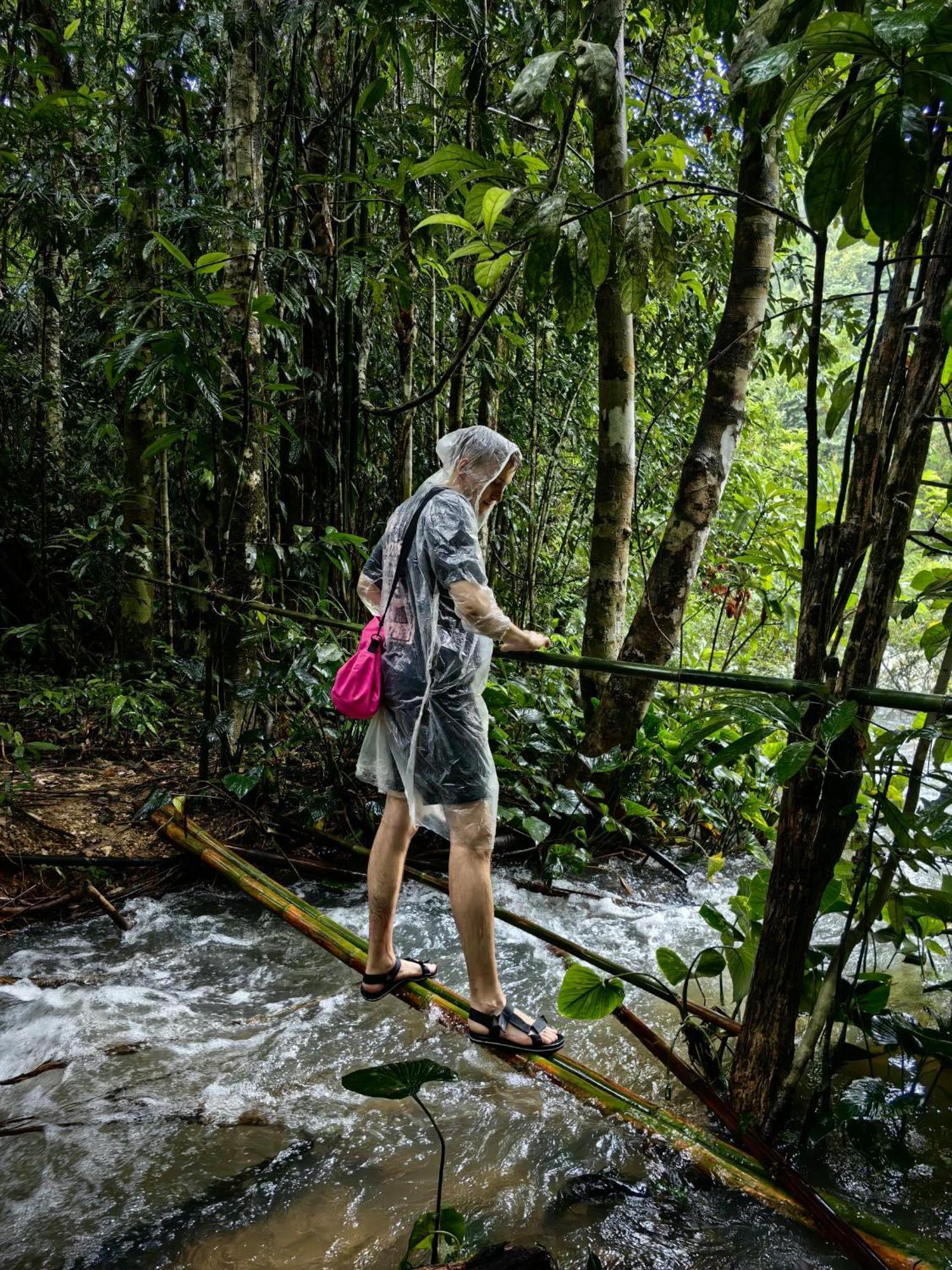 مبيت وإفطار Khao Sok National Park Khaosok Happy House المظهر الخارجي الصورة